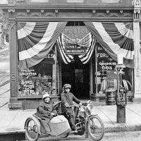 MOTO 1915 Onesie